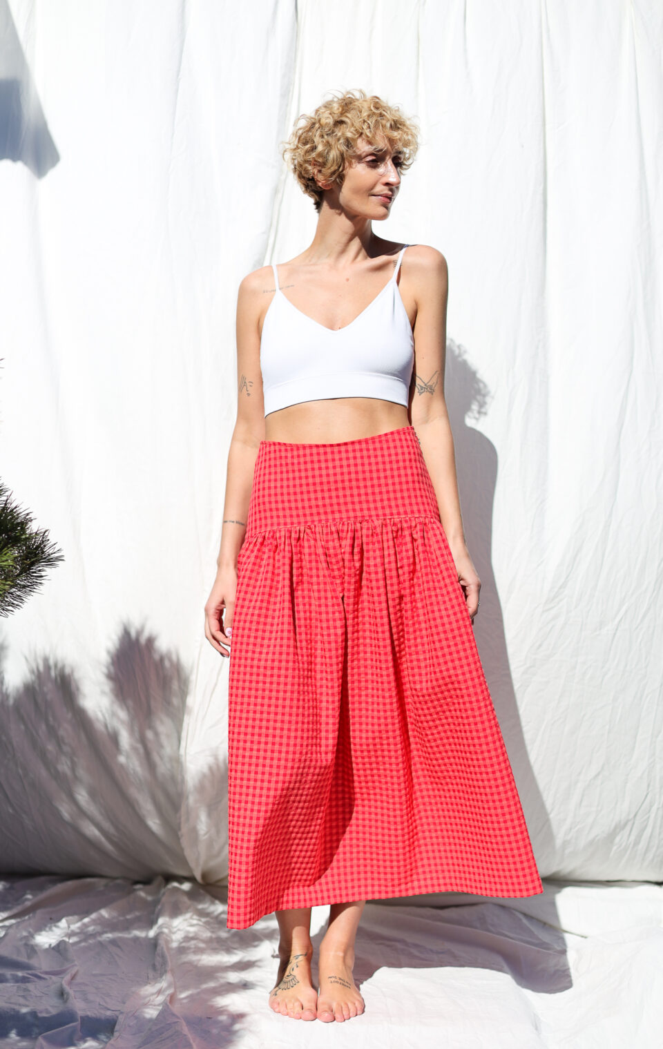 Yoke hand ruffle skirt BRIGIT in Glace Cherry Red seersucker checks - Image 1