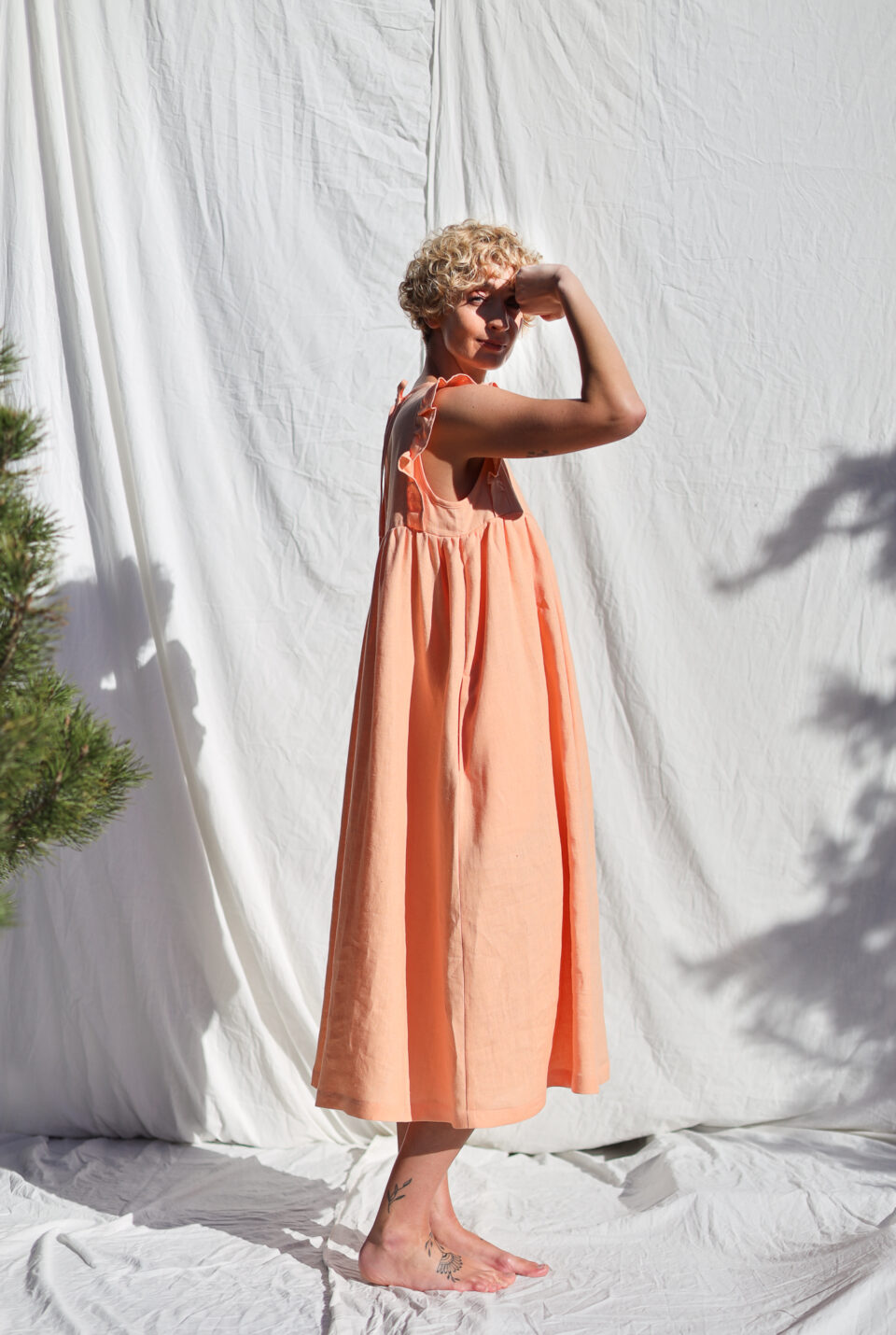 Flutter sleeves ruffled skirt linen dress AMANDA - Image 2