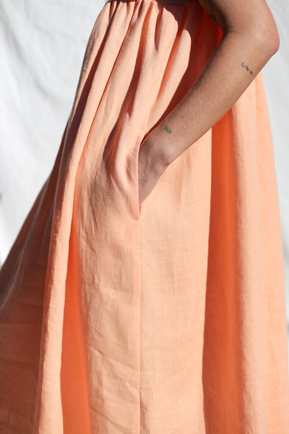 Flutter sleeves ruffled skirt linen dress AMANDA - Image 3