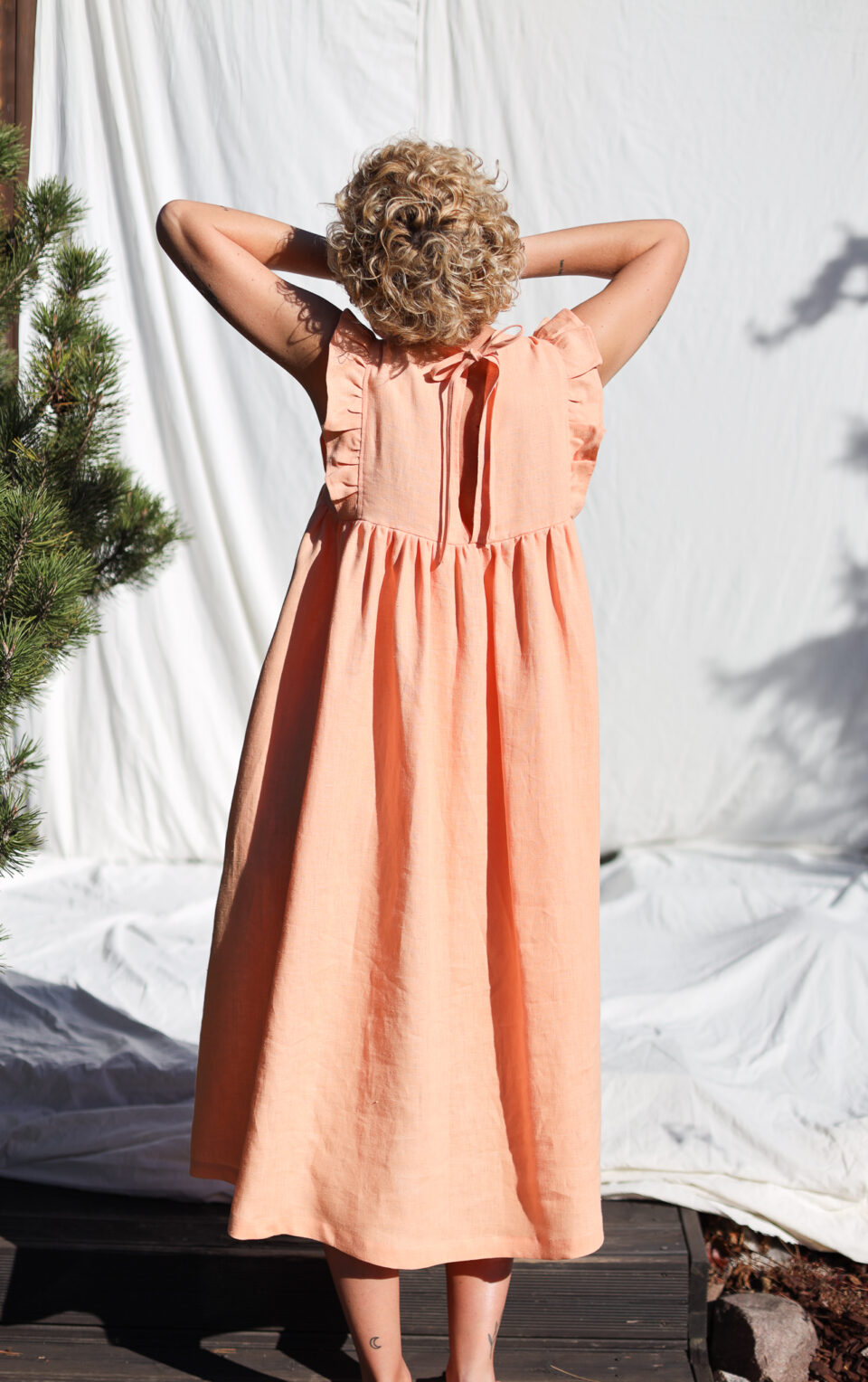 Flutter sleeves ruffled skirt linen dress AMANDA - Image 4