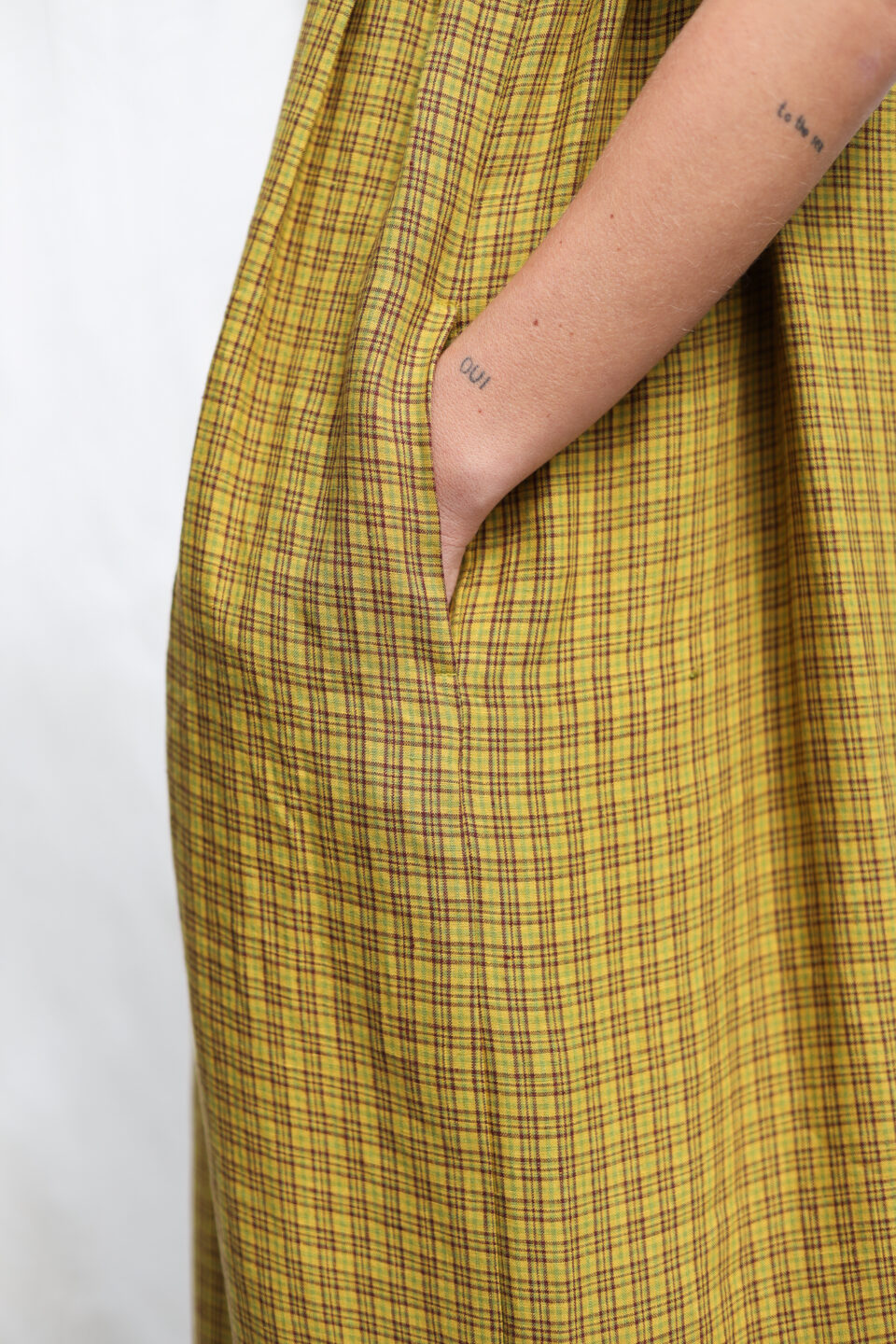 Linen flutter sleeves dress with tie BASILE - Image 3