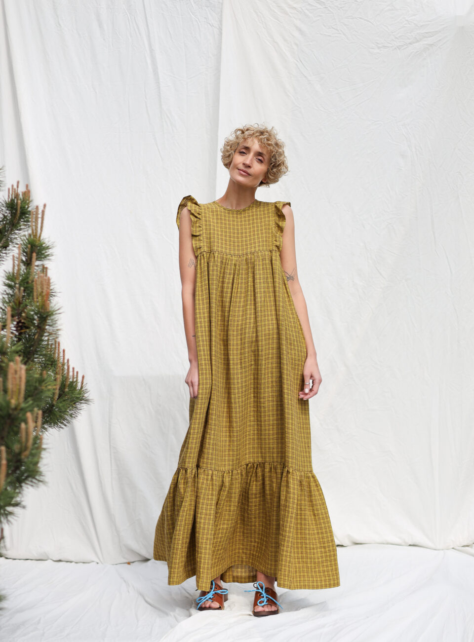 Linen flutter sleeves dress with tie BASILE - Image 4