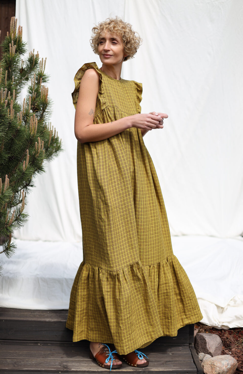 Linen flutter sleeves dress with tie BASILE - Image 5