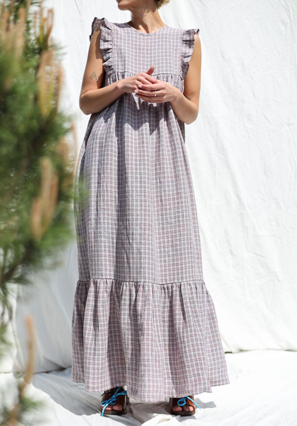 Linen flutter sleeves tiered hem dress with tie BASILE - Image 5