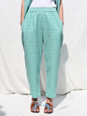 Balloon trousers VIVIAN in jungle green seersucker checks | Trousers | Sustainable clothing | OffOn clothing