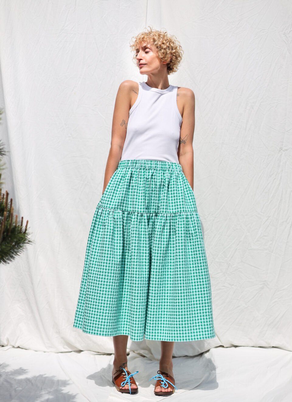 Jungle green seersucker checks elasticated waist skirt | Skirt | Sustainable clothing | OffOn clothing