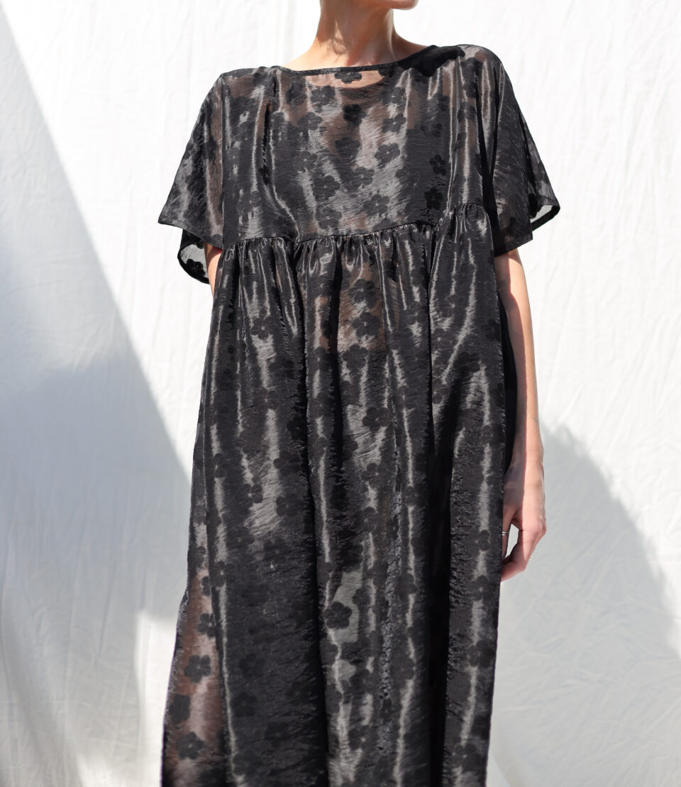 Black floral oversized viscose organza dress SILVINA - Image 1