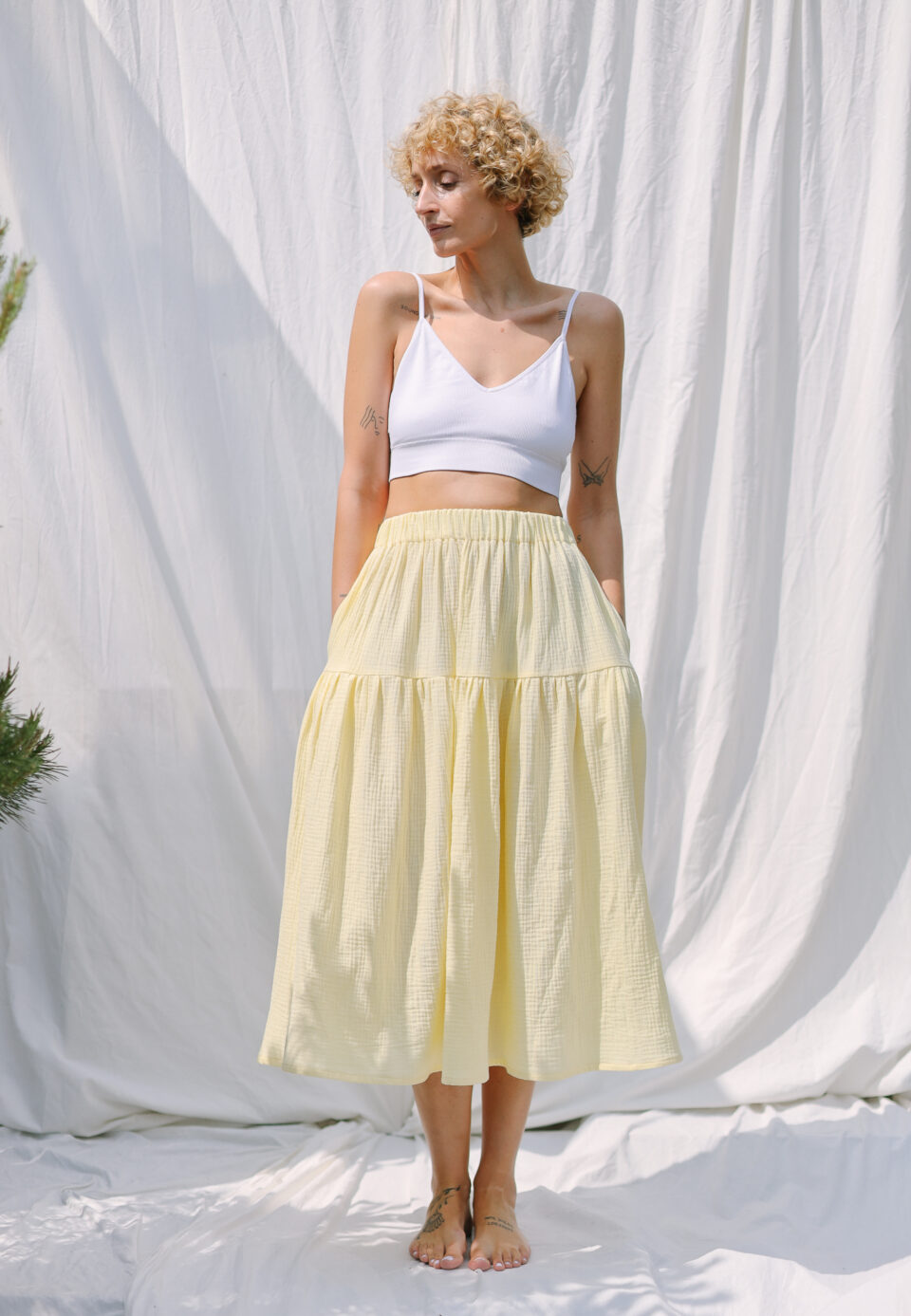 Double gauze elasticated waist Midi skirt in vanilla color - Image 1