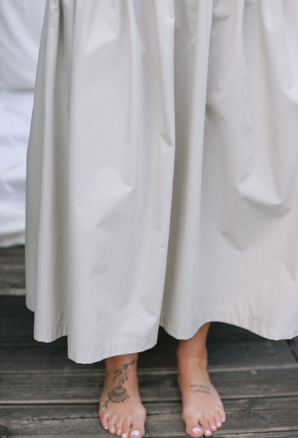 Yoke ruffle moon grey organic cotton poplin skirt BRIGIT - Image 2