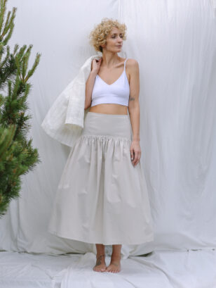 Yoke ruffle moon grey organic cotton poplin skirt BRIGIT | Skirt | Sustainable clothing | OffOn clothing
