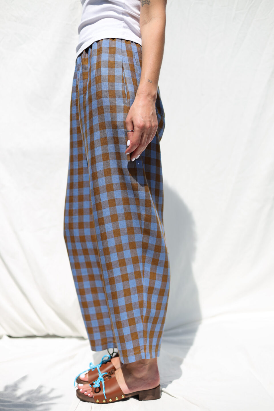 Exclusive Bluebonnet Checkered Linen Balloon Trousers VIVIAN - Image 2