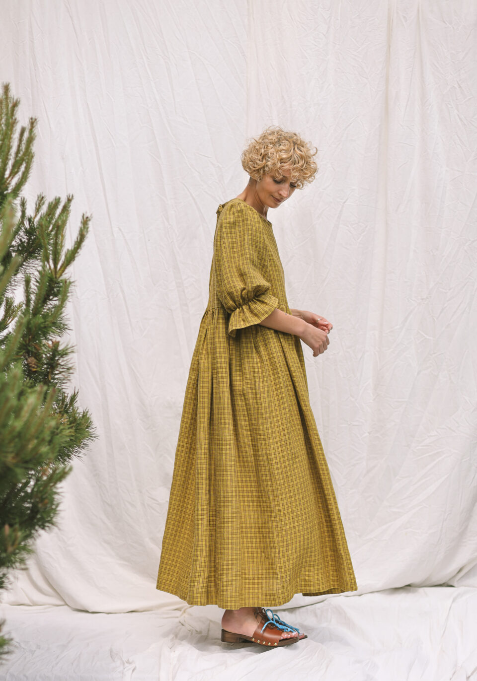Puffy sleeves oversized checkered linen dress NINA - Image 2