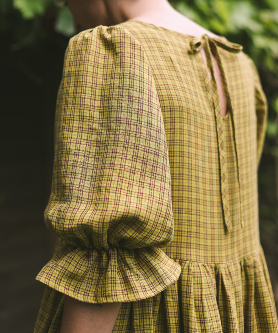 Puffy sleeves oversized checkered linen dress NINA - Image 5