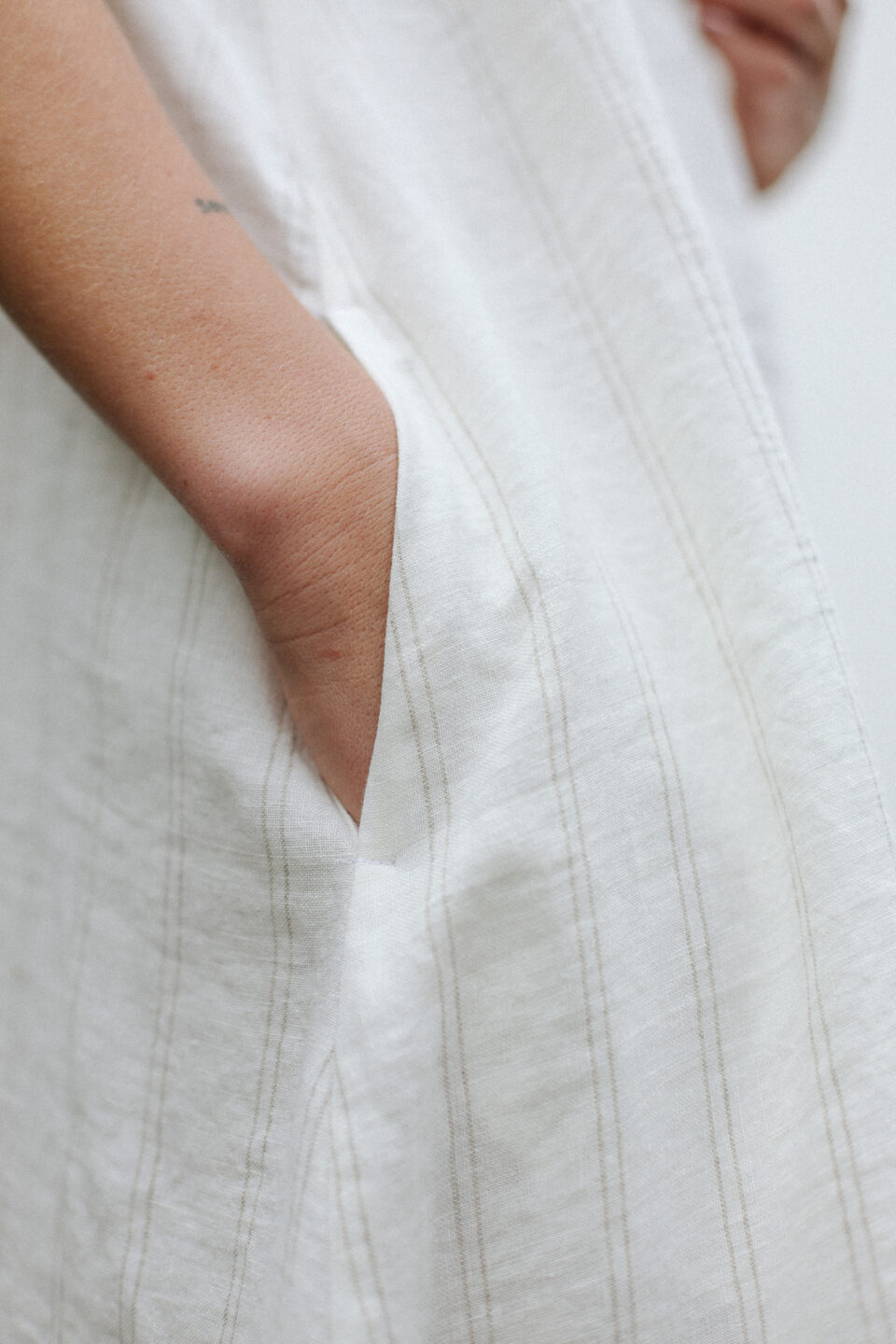 White Striped Adjustable Strap Dress with Ruffled Hem - Image 6