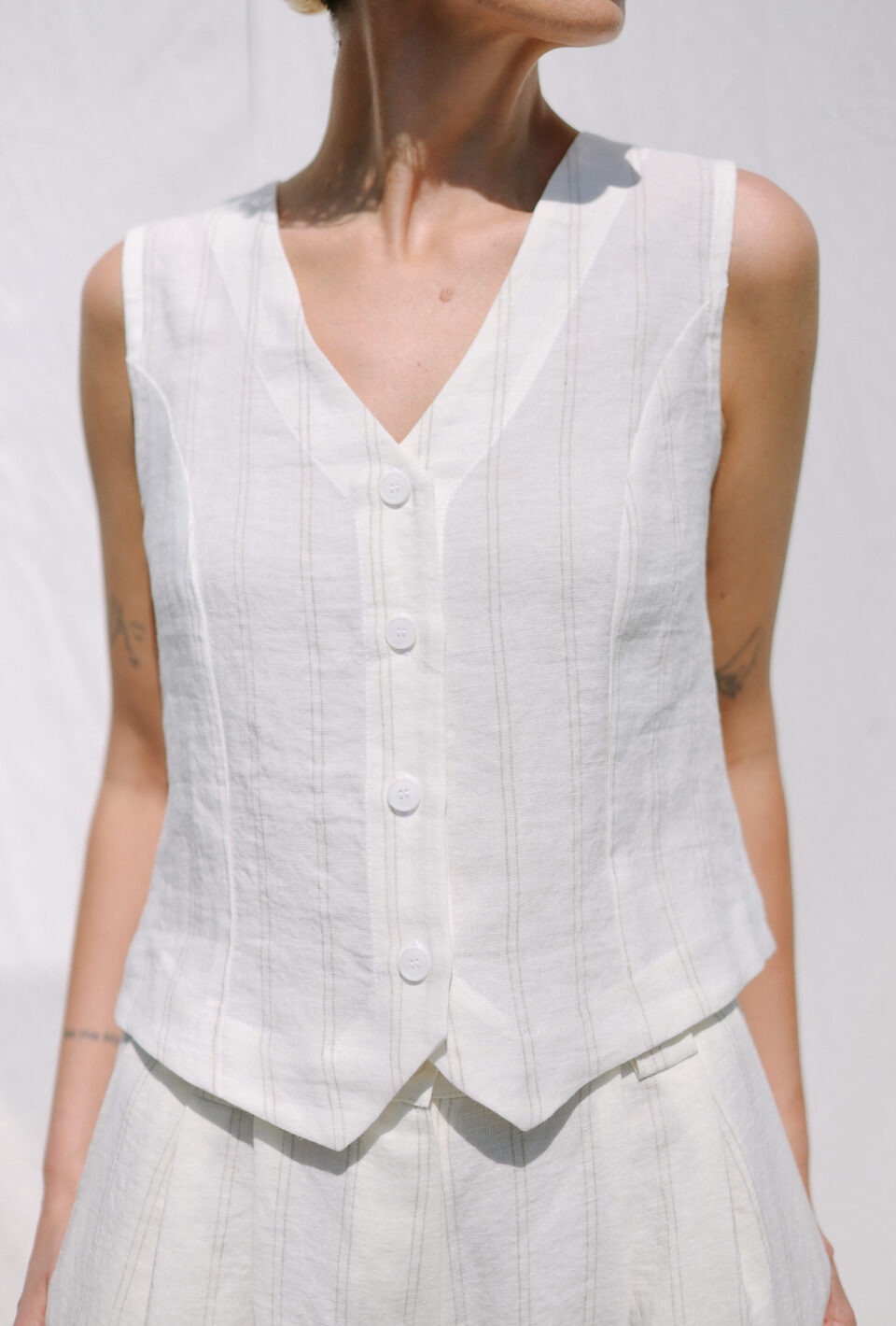 White Striped Linen Waistcoat - Image 4