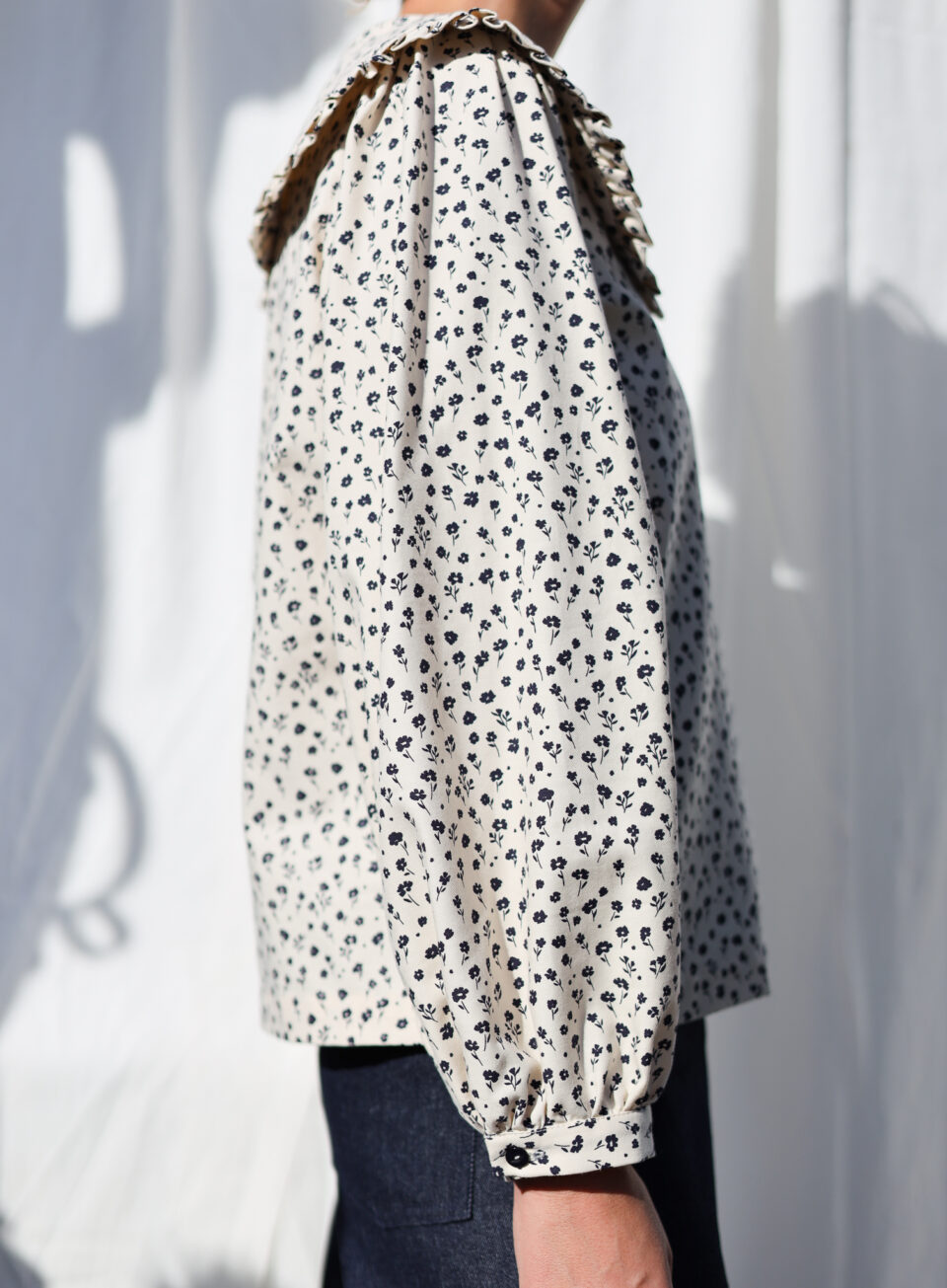 Long sleeve puritan collar ivory floral blouse - Image 2