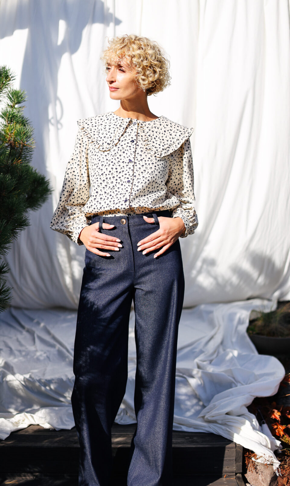 Puritan collar long sleeve ivory floral blouse | Blouse | Sustainable clothing | OffOn clothing