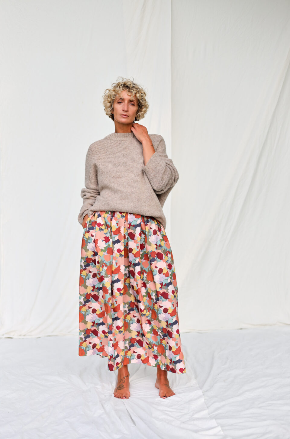 Pleated Maxi Skirt In Abstract Autumn Print cotton