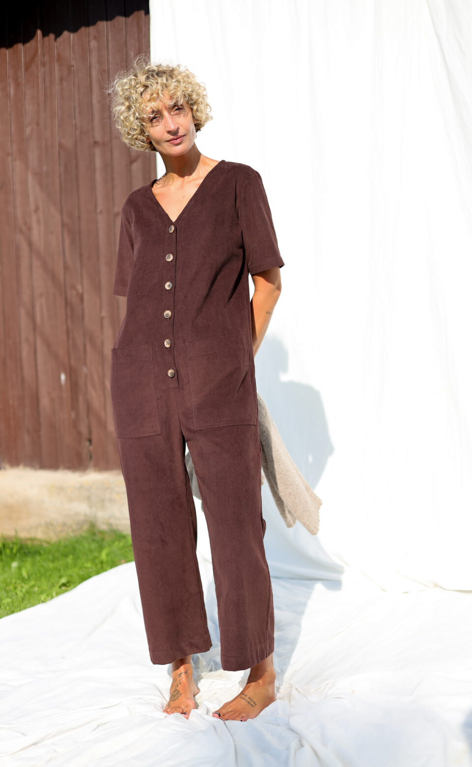 Loose Brown Needlecord V-neck Jumpsuit with Patch Pockets - Image 4