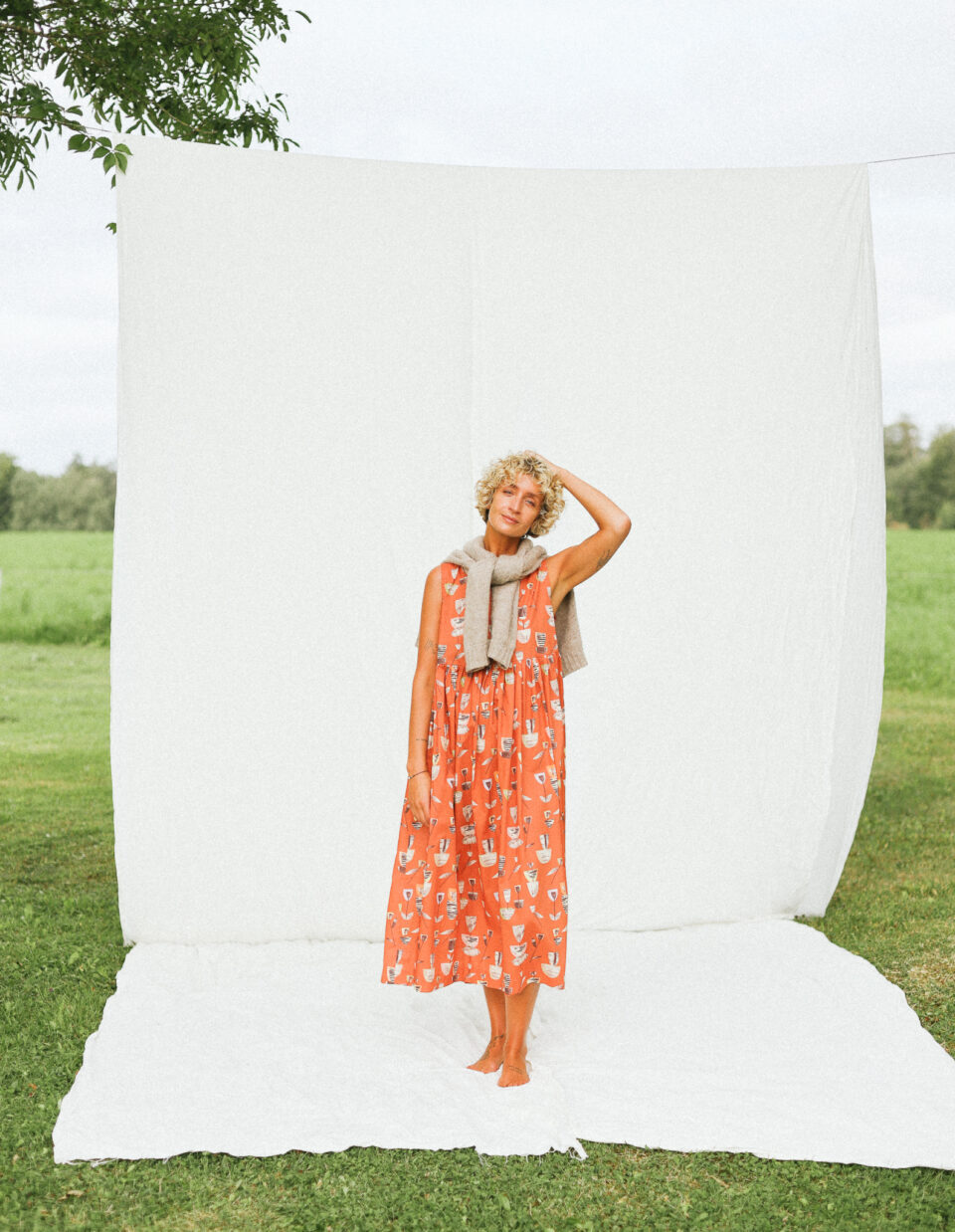 Sleeveless Loose Smock Dress in ORANGE JOSIE abstract print - Image 6