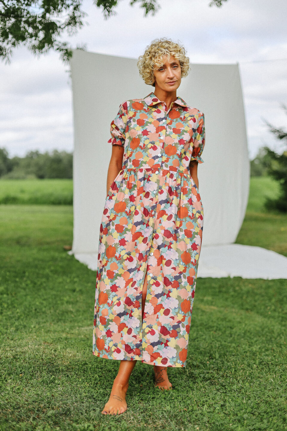 Floral Button-Through Dress in Piccadilly Poplin LITTLE MERTON PRINT - Image 4