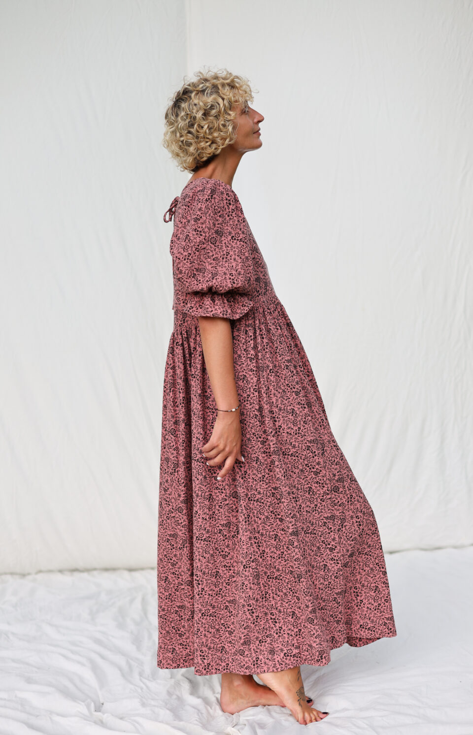 Oversized Floral Dress in Double Gauze Cotton - Image 3