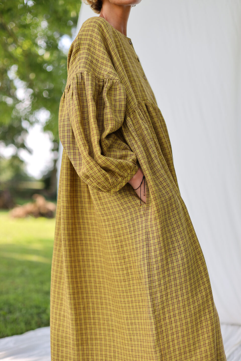 Oversized drop shoulder linen dress GRETA in mustard yellow checks - Image 3