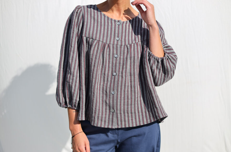 Striped Jacquard Linen Blouse with Puffy Sleeves - Image 1