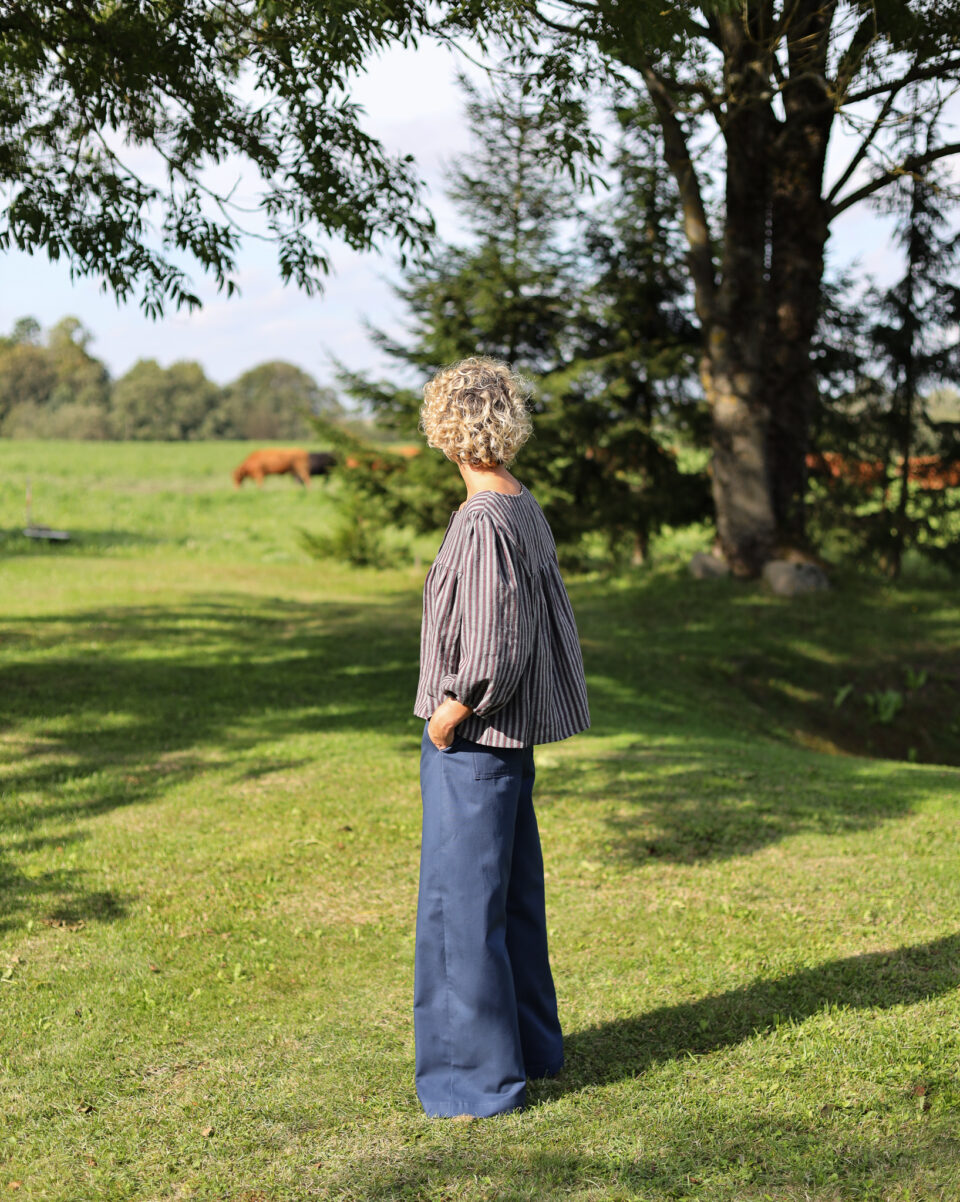 Navy Blue Canvas Cotton Ballooned Leg Pants - Image 2