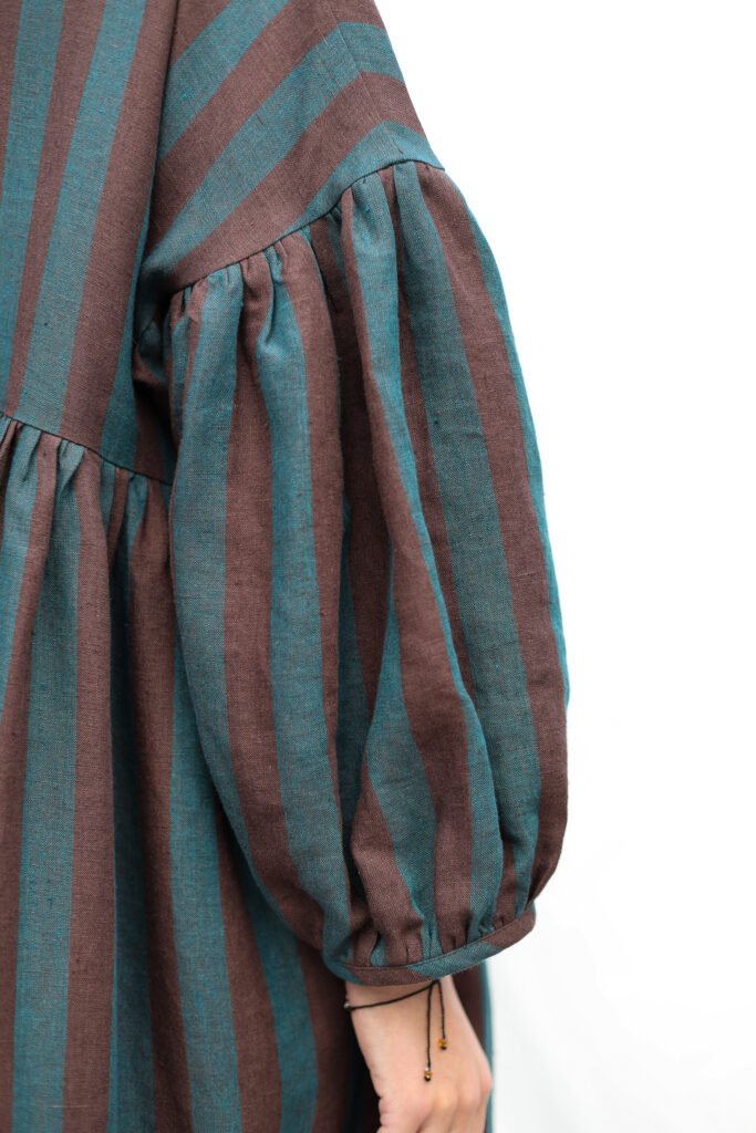 GRETA dress in exclusive brow turquoise striped linen - Image 4
