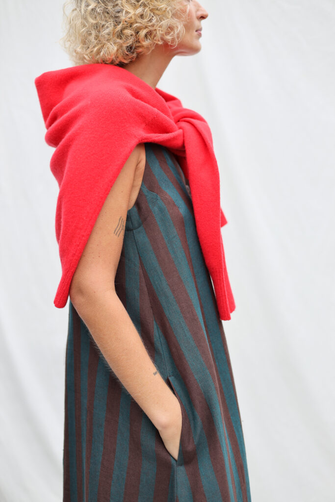 Linen Sleveless Adjustable Strap Dress With Ruffled Hem - Image 3