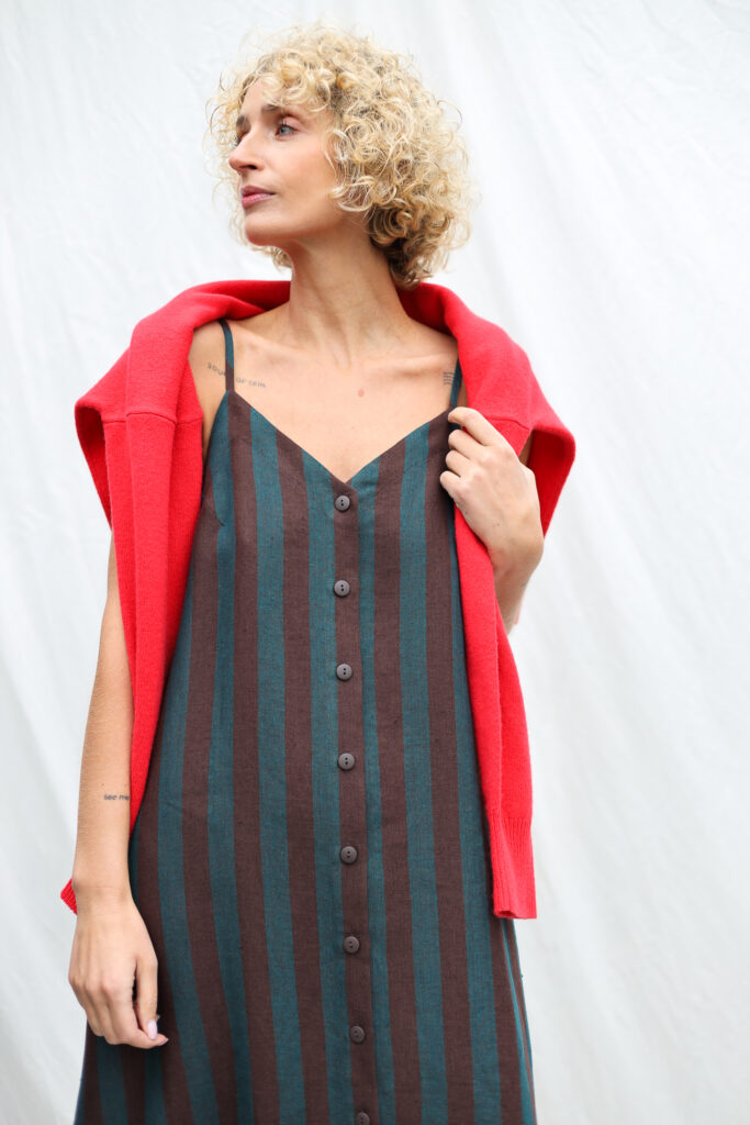 Linen Sleveless Adjustable Strap Dress With Ruffled Hem - Image 5