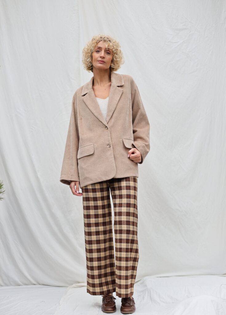 Wide cropped leg wool checkered pants | Trousers | Sustainable clothing | OffOn clothing