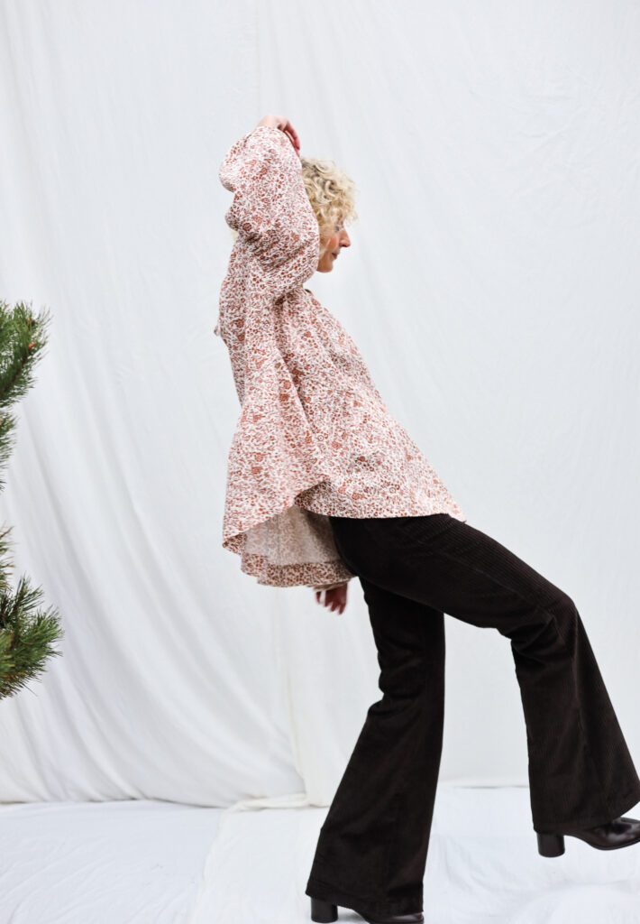 Oversized Dropped Shoulders Floral Double Gauze Blouse EVE - Image 5