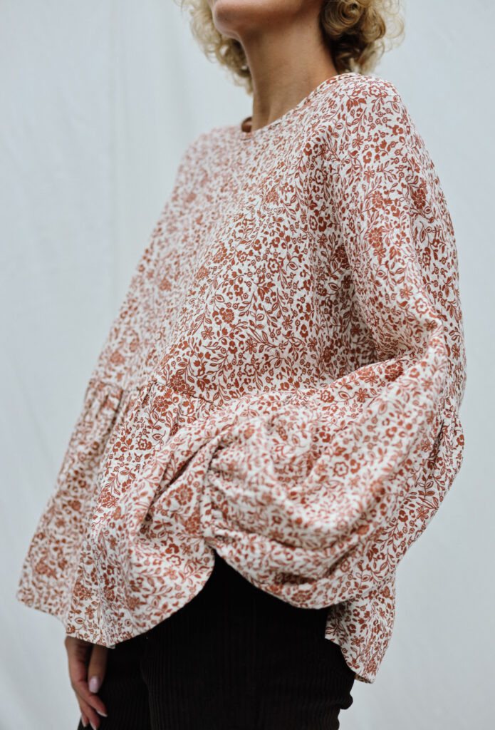 Oversized Dropped Shoulders Floral Double Gauze Blouse EVE - Image 3