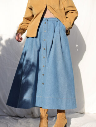 A-line full skirt with front pleats in light blue denim