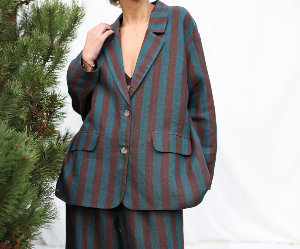 Striped Linen Wide Sleeve Blazer - Image 4