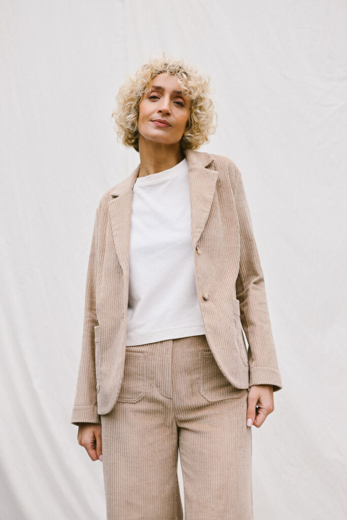 Wide Wale Cord Fitted Elegant Blazer | Jackets | Sustainable clothing | OffOn clothing