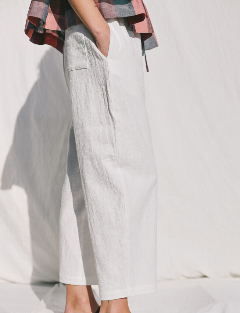 Linen balloon trousers VIVIAN in Off-White - Image 4