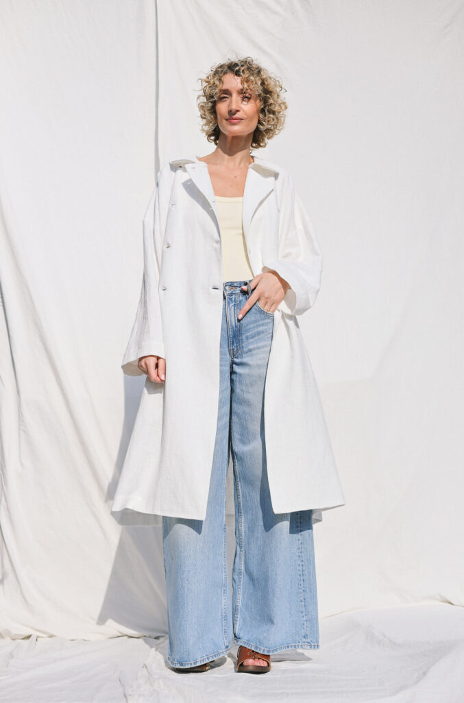 Off-white Oversized Peter Pan Collar Heavy Linen Coat | Coat | Sustainable clothing | OffOn clothing