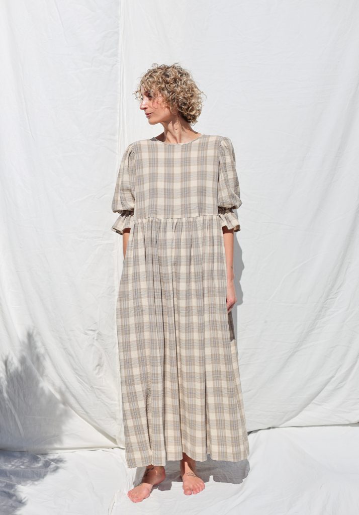 Double Gauze Puffy Sleeves Dress NINA | Dress | Sustainable clothing | OffOn clothing