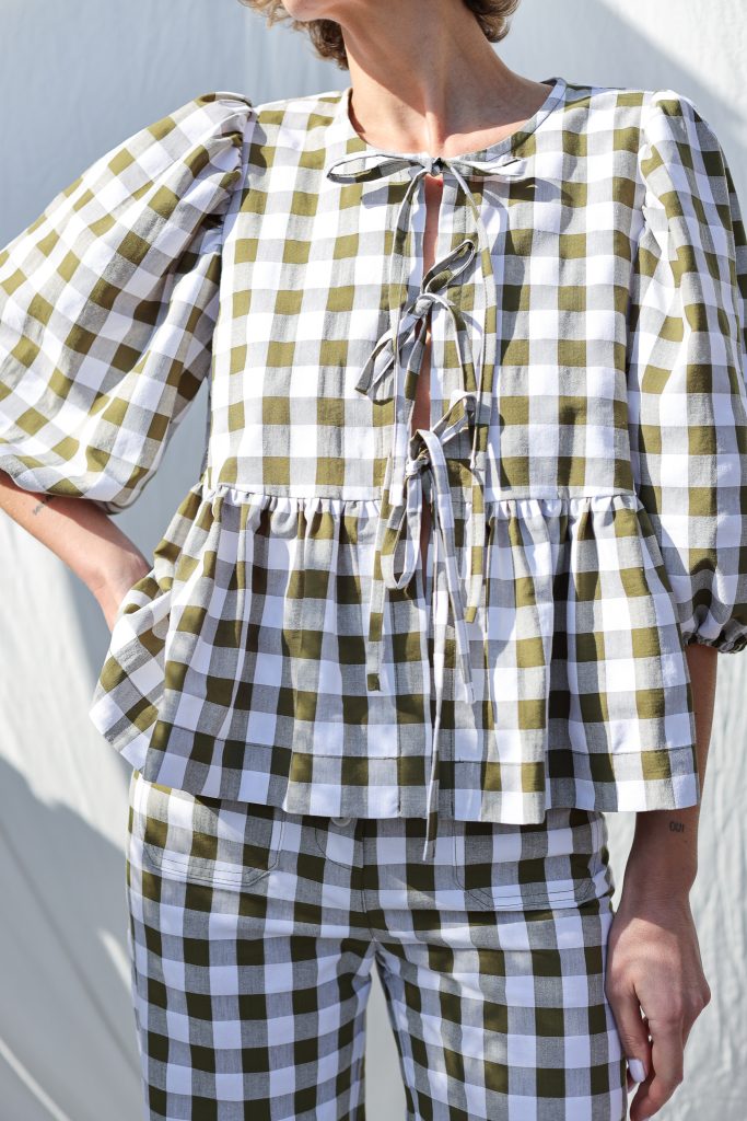 Seersucker checks puffy sleeves blouse with ties SUNNY | Top | Sustainable clothing | OffOn clothing