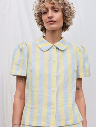 Linen top with Peter Pan collar | Top | Sustainable clothing | OffOn clothing