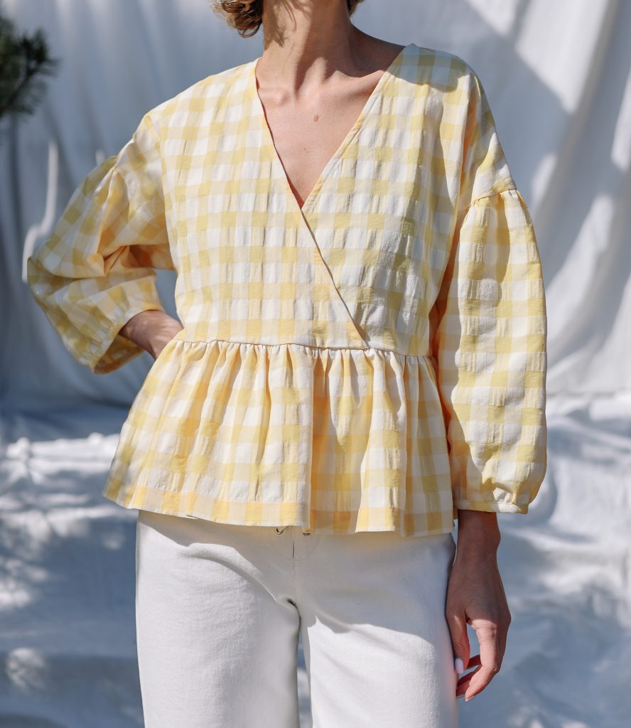 Seersucker checks V-neck puffy sleeve blouse CLARA | Top | Sustainable clothing | OffOn clothing