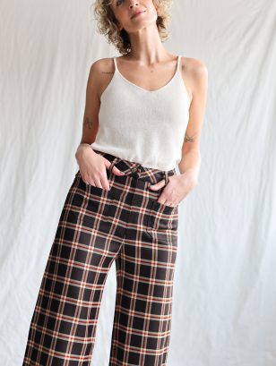 Wide cropped leg plaid wool pants | Trousers | Sustainable clothing | OffOn clothing