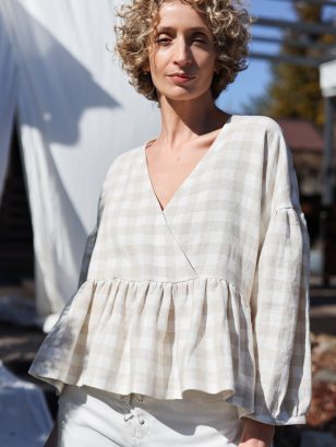 Linen V-neck puffy sleeve peplum blouse CLARA in checks | Blouse | Sustainable clothing | OffOn clothing