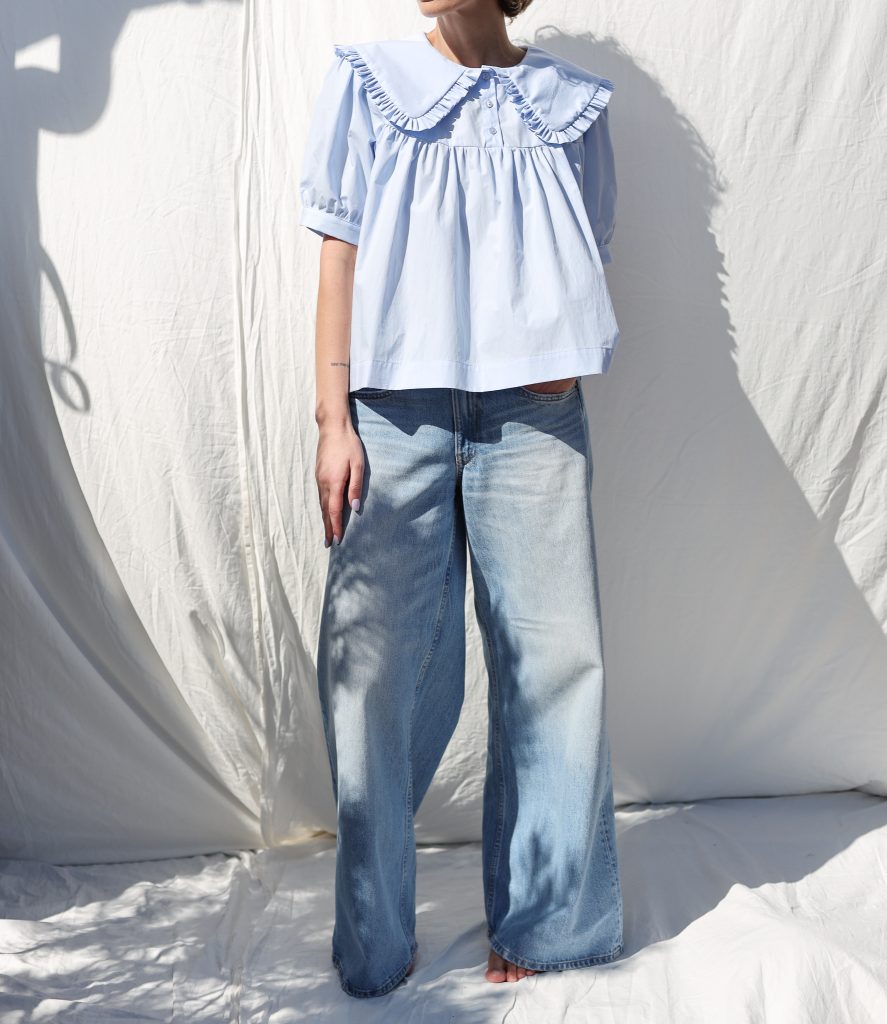 Puritan Collar Blouse OLIVIA in Blue Organic Cotton