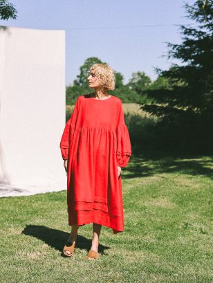 Oversized Linen Dress with Pleated Details | Dress | Sustainable clothing | OffOn clothing