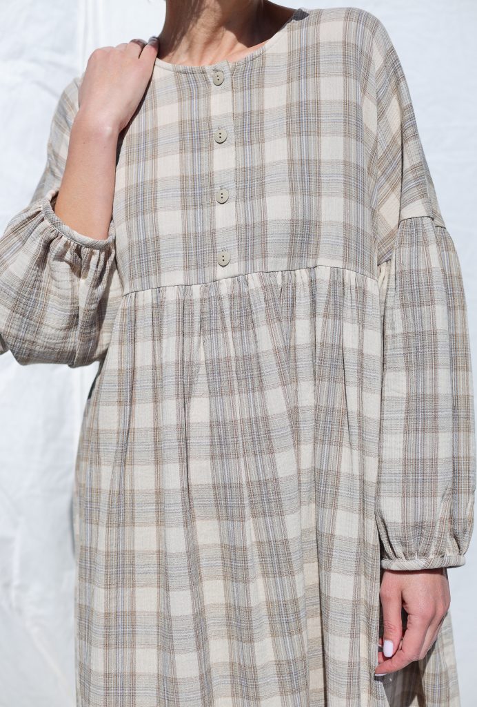 Oversized Plaid Double Gauze Dress GRETA with Voluminous Sleeves | Dress | Sustainable clothing | OffOn clothing