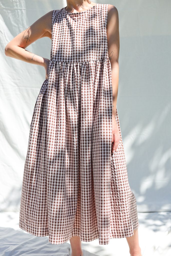 Sleeveless smock dress in seersucker checks | Dress | Sustainable clothing | OffOn clothing